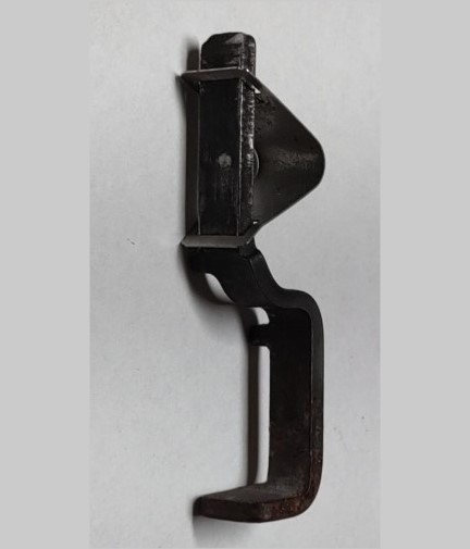 DEWALT DW368 612472-00 SPINDLE LOCK (USED)